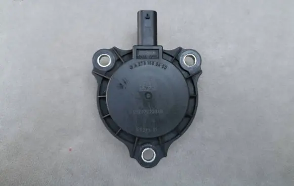 Mercedes-Benz ML W166 Camshaft vanos timing valve A2761560490 1212072220