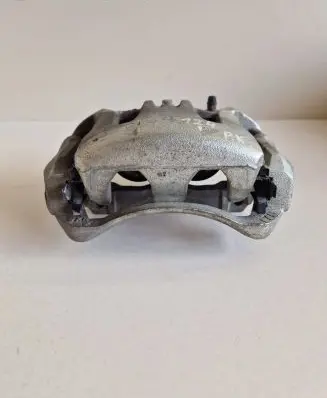 Nissan Leaf II (ZE1) Front brake caliper MIV10488