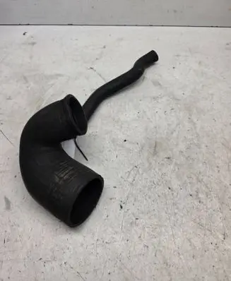 Volkswagen Transporter - Caravelle T4 Intercooler hose/pipe 028129627