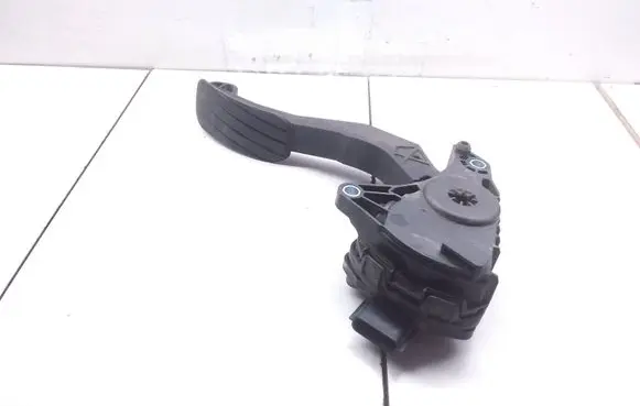 Renault Master III Accelerator throttle pedal 180101626R 6PV00997801