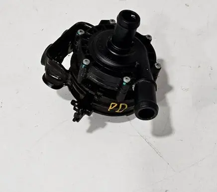 Polestar 4 Electric auxiliary coolant/water pump 80009137 P6608007370 6608007370