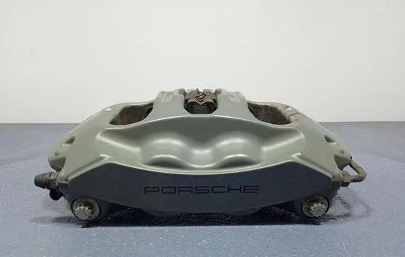 Porsche Cayenne (92A) Rear brake caliper 9Y0615404AD