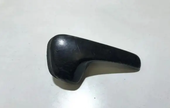 Volkswagen PASSAT B4 Front door interior handle 3a0837226