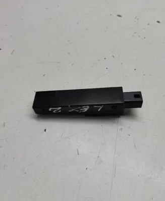 Lexus IS 220D-250-350 Aerial antenna amplifier 627140 1711401