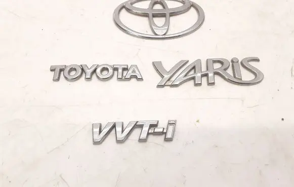 Toyota Yaris Manufacturers badge/model letters 