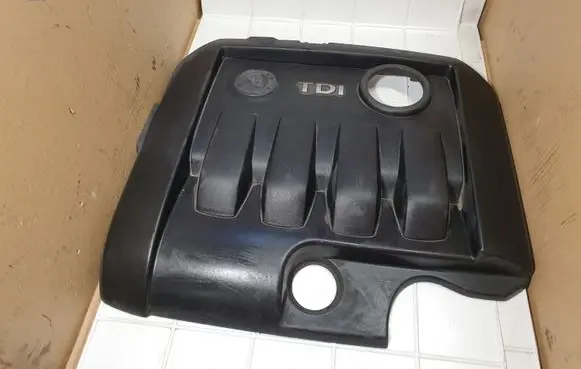 Skoda Octavia Mk2 (1Z) Engine cover (trim) 03G103925BK