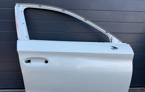 Seat Leon IV Front door 5FA831170