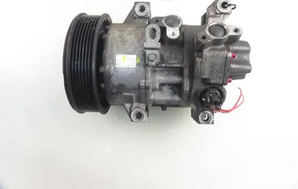 Toyota Avensis T250 Air conditioning (A/C) compressor (pump) 4472209397
