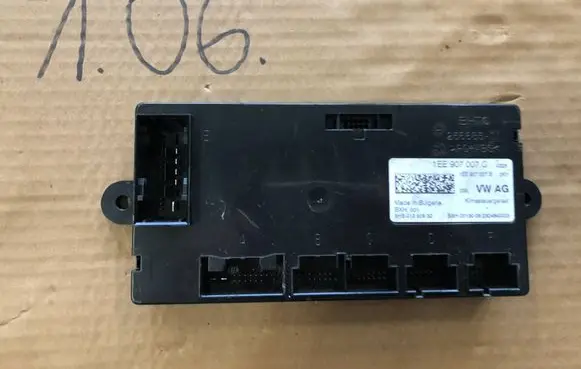 Volkswagen ID.4 Air conditioning/heating control unit 1EE907007C
