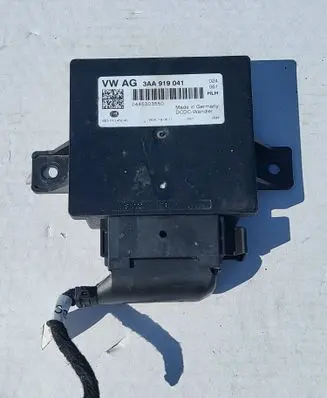 Volkswagen PASSAT B6 Power management control unit 3AA919041