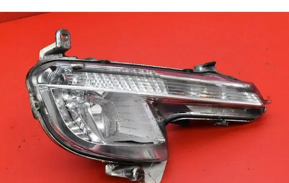 Peugeot 508 RXH Front fog light 9670476180