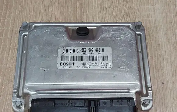 Audi A6 S6 C5 4B Engine control unit/module 8E0907401M