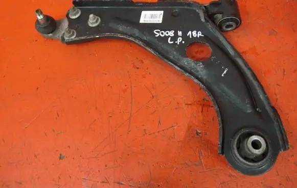 Peugeot 5008 II Front control arm LEWY