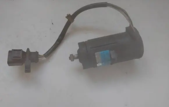 Volkswagen PASSAT B5.5 Accelerator throttle pedal 0205001031