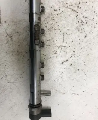 BMW 3 E90 E91 Fuel main line pipe 0445214182