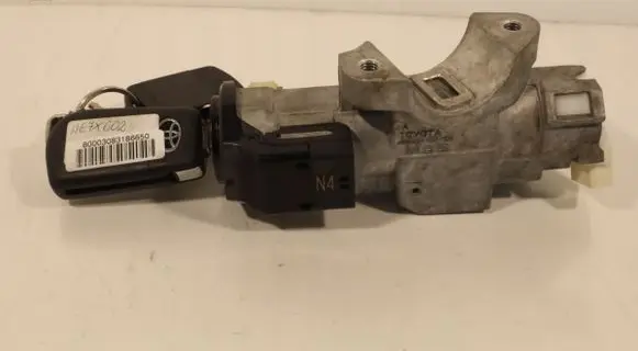 Toyota Yaris XP210 Ignition lock 450200214
