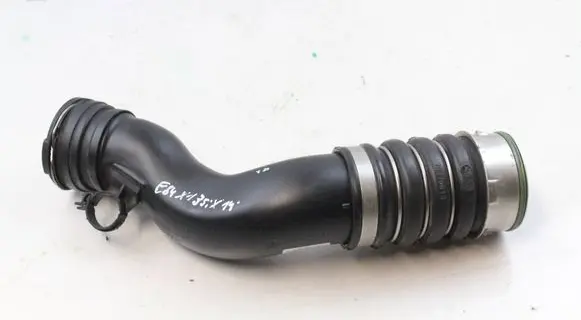 Intercooler hose/pipe