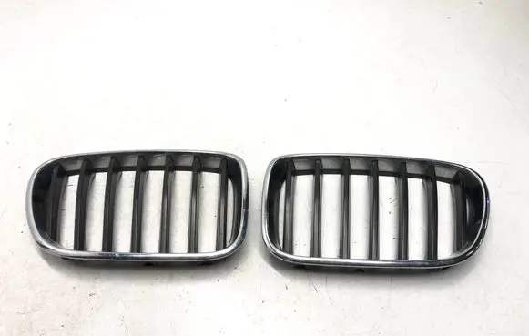 BMW X3 F25 Front grill 7210725 7210726 7237421