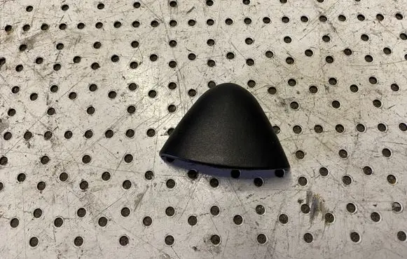 Microcar M.GO Seat belt trim 