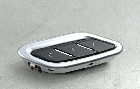 Maserati Levante Seat memory switch