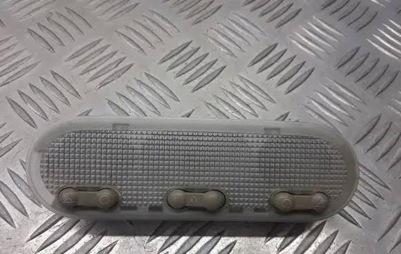 Nissan Note (E11) Other interior light 820073234