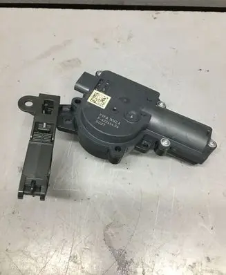 Mazda CX-30 Thermostat/thermostat housing PYFA1516ZA 0027 62266604