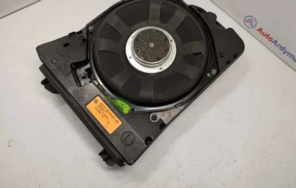 BMW 4 F32 F33 Subwoofer speaker 65139210151