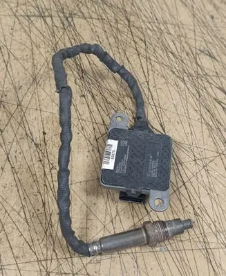 Mercedes-Benz E W213 Lambda probe sensor A0009054704