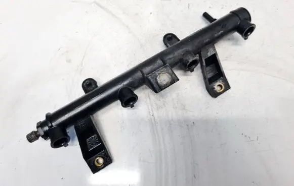 Fuel main line pipe