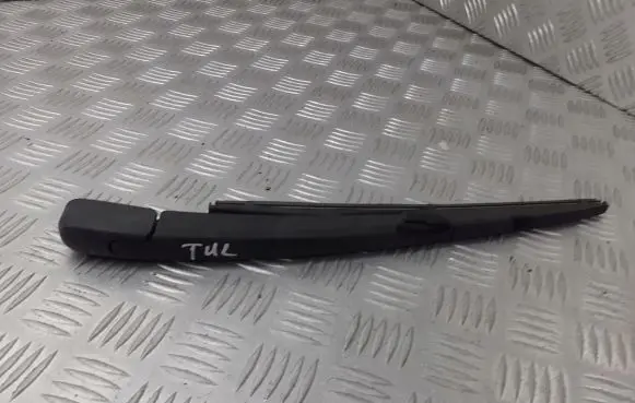Mazda 5 Rear wiper blade arm