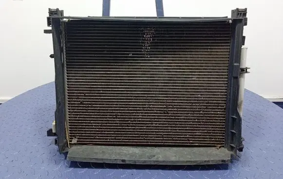 Dacia Duster Coolant radiator 214107326R