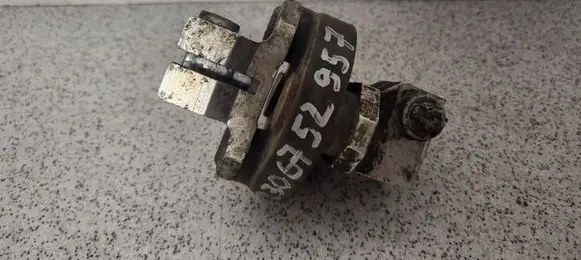 BMW 3 E46 Steering column universal joint 32306752957