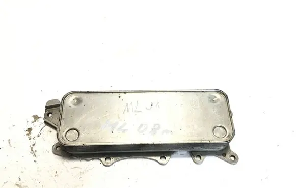 Engine oil radiator