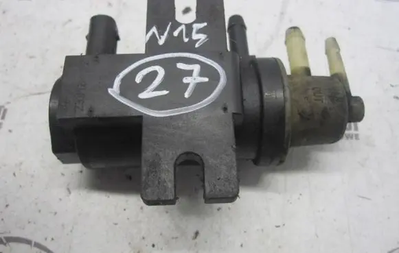 Mercedes-Benz Sprinter W906 Valve vacuum 