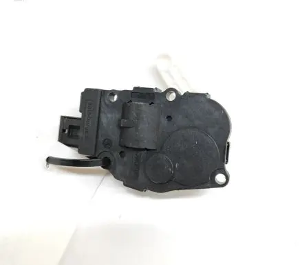 Jaguar F-Pace Air flap motor/actuator EFB497 412650750