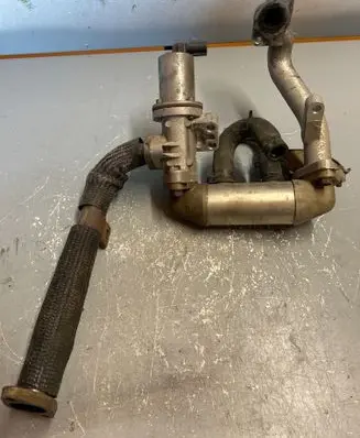 KIA Sorento EGR valve 284104A100