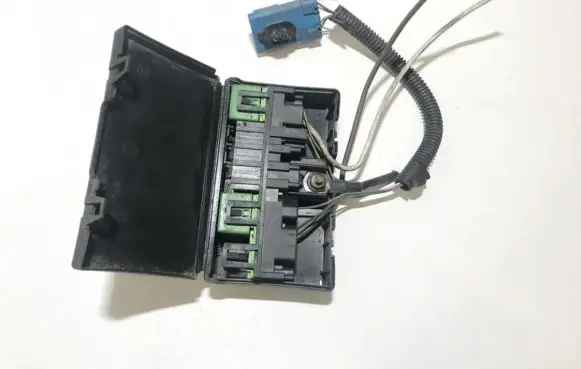 Toyota Avensis T250 Fuse box set