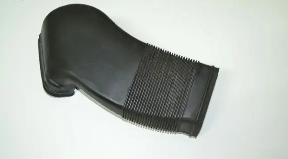 Audi A6 S6 C5 4B Air intake duct part 8D0129617E 28D0129617E