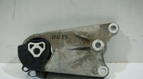 MG ZS Engine mount bracket 