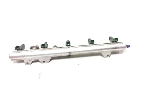 Volvo S60 Fuel main line pipe 9202710