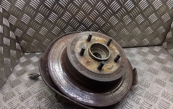 Chevrolet Captiva Rear wheel hub