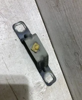 Renault Megane IV Fender mounting bracket 1475147R