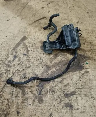 Ford Mondeo MK V Vacuum air tank 9805069780