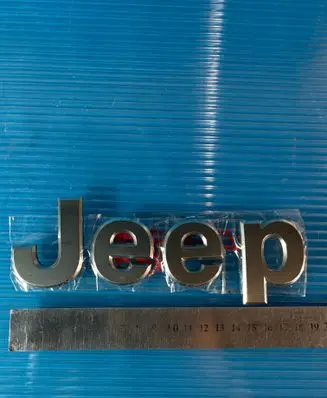 Jeep Avenger Fender model badge letters 