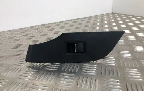 Toyota RAV 4 (XA50) Electric window control switch 7427242110