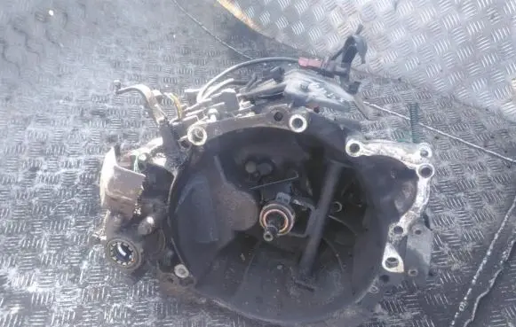 Citroen Berlingo Manual 5 speed gearbox 20td02