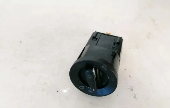 Volkswagen PASSAT B5 Light switch bk1c0941531