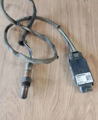 Volvo XC90 Lambda probe sensor 32203032 125901801