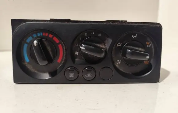 Subaru Legacy Climate control unit 2N44032700 72311 0107