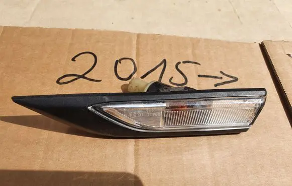 Volkswagen Caddy Front fender indicator light 2K5949101
